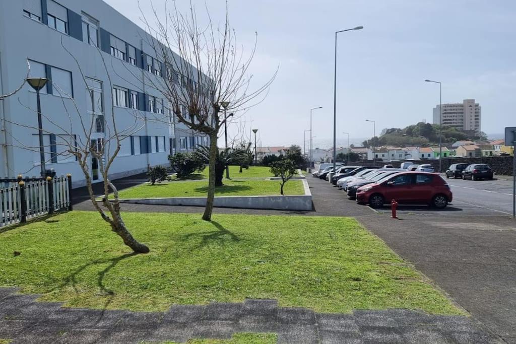 Apartamento Praia-Mar Ponta Delgada Exteriör bild