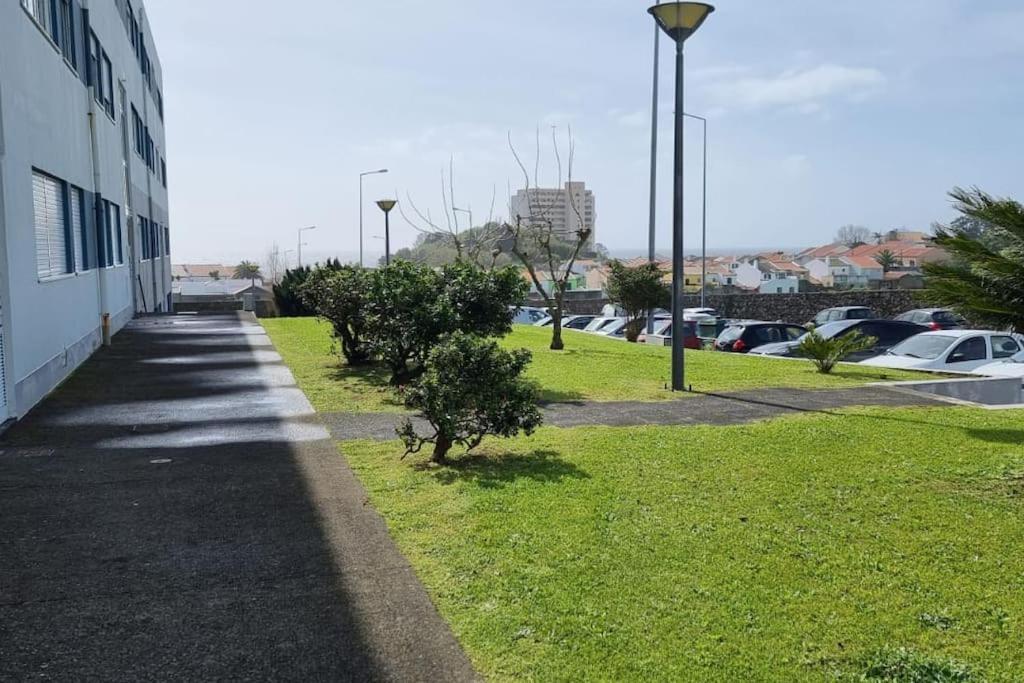 Apartamento Praia-Mar Ponta Delgada Exteriör bild
